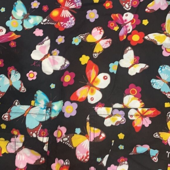 Scrub top bundle XS (5000B) - Picture 5 of 7